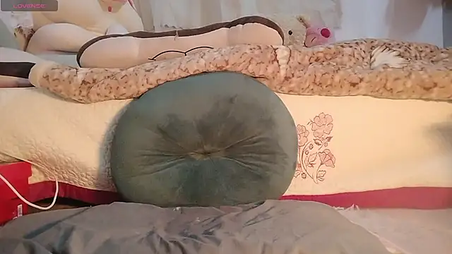 Mailisa Ana online show from November 2025 08:24:02 PM