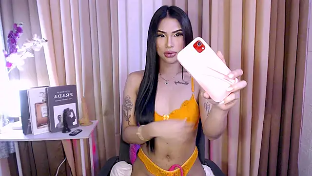 Megan sativa online show from November 2025 05:29:01 AM