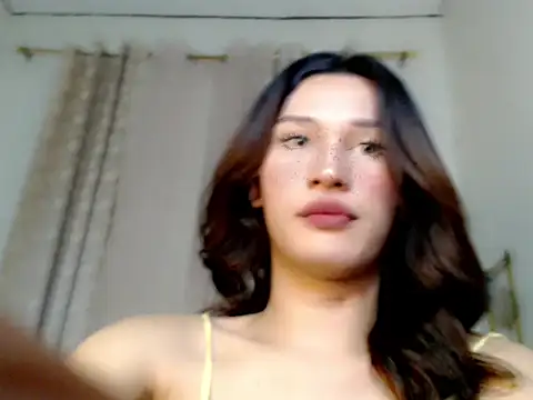 Snapshot of SerenaCortesi chatting on April 2026 04:18:01 PM SerenaCortesi online show from April 2026 04:18:01 PM