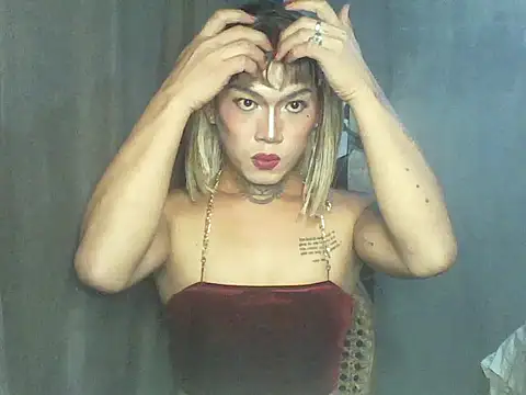 Snapshot of kimmy_slut chatting on December 2025 08:08:01 AM kimmy slut online show from December 2025 08:08:01 AM