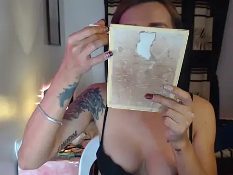 hottielicious slut69 online show from October 2025 12:17:02 PM