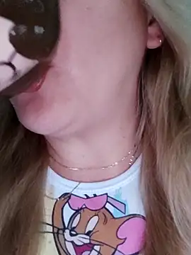 cameron 06 online show from April 2026 11:48:01 AM