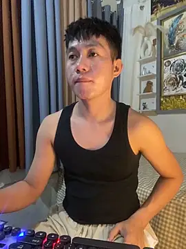 xshyboyx online show from December 2025 09:58:02 AM