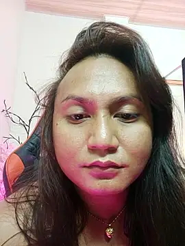 Snapshot of hella_queen chatting on January 2026 11:34:01 AM hella queen online show from January 2026 11:34:01 AM