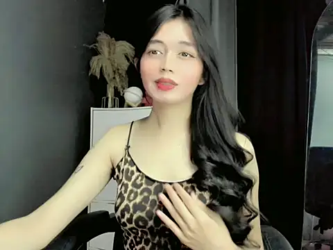 Snapshot of LexiLove chatting on October 2025 01:18:01 PM LexiLove online show from October 2025 01:18:01 PM