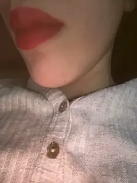 Mimisixo online show from October 2025 10:43:02 PM