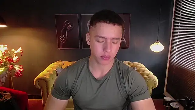 Snapshot of deivid_parker chatting on July 2026 01:24:01 PM deivid parker online show from July 2026 01:24:01 PM