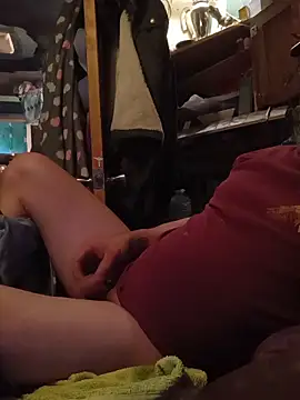 Twoslipperywhenwett online show from November 2025 06:45:01 PM