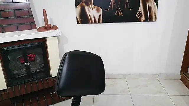 Snapshot of Grace_mature_milf chatting on May 2026 11:06:01 AM Grace mature milf online show from May 2026 11:06:01 AM