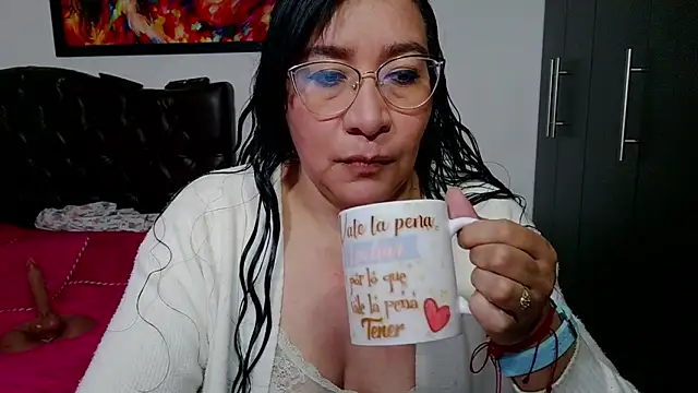 Snapshot of Grace_mature_milf chatting on May 2026 11:18:01 AM Grace mature milf online show from May 2026 11:18:01 AM