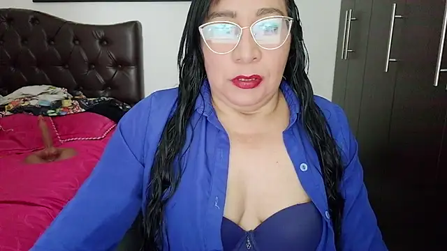 Snapshot of Grace_mature_milf chatting on June 2026 11:59:01 AM Grace mature milf online show from June 2026 11:59:01 AM