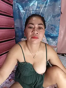 Snapshot of sexybitch_02 chatting on July 2026 08:24:01 PM sexybitch 02 online show from July 2026 08:24:01 PM