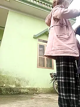 Ocnguyety online show from December 2025 01:24:01 AM