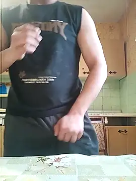 Snapshot of Llovlyboyyyy12 chatting on March 2026 05:57:01 AM Llovlyboyyyy12 online show from March 2026 05:57:01 AM