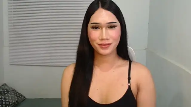 Leighs Celine online show from February 2026 05:35:01 PM