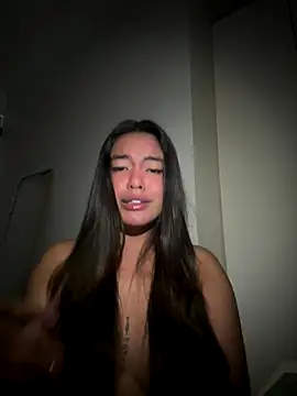 Snapshot of urasianlady chatting on November 2025 12:37:02 PM urasianlady online show from November 2025 12:37:02 PM