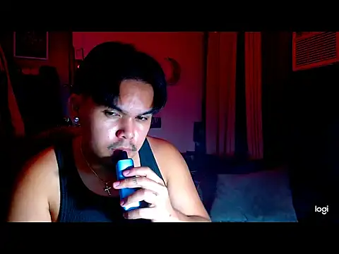 Snapshot of holy_diorxx chatting on November 2025 03:21:01 PM holy diorxx online show from November 2025 03:21:01 PM