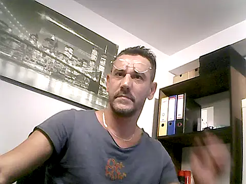 Snapshot of mastercharisma35 chatting on November 2025 03:23:02 PM mastercharisma35 online show from November 2025 03:23:02 PM