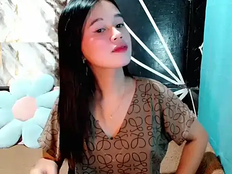 Snapshot of urgirl_mikah chatting on July 2026 01:13:01 PM urgirl mikah online show from July 2026 01:13:01 PM
