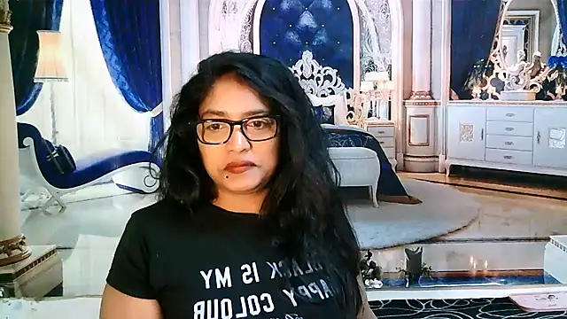 Snapshot of IndiaBlackPanther chatting on November 2025 05:57:01 PM IndiaBlackPanther online show from November 2025 05:57:01 PM