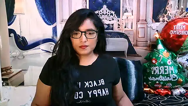 Snapshot of IndiaBlackPanther chatting on December 2025 05:10:02 PM IndiaBlackPanther online show from December 2025 05:10:02 PM