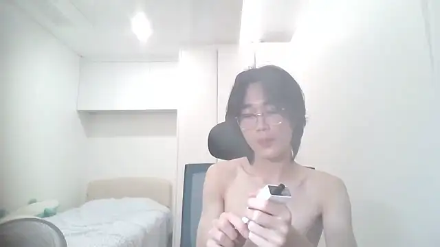 imurboy online show from July 2026 06:13:02 PM