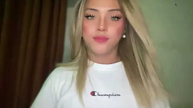 calimonroe online show from November 2025 05:13:02 AM