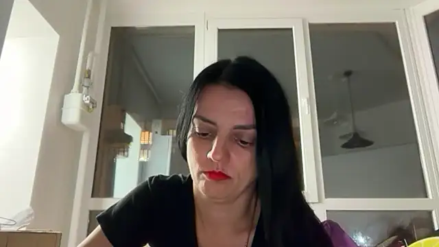 Sladosttss online show from November 2025 07:27:02 PM