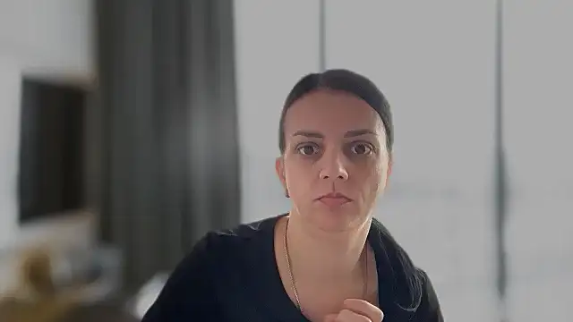 Sladosttss online show from November 2025 09:53:01 AM