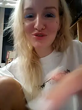 KateMonroe online show from October 2025 10:42:02 PM