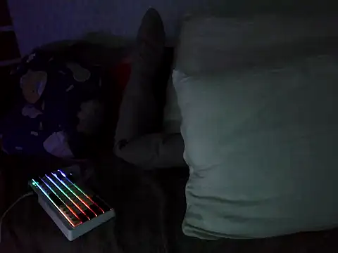 boyhigh1997 online show from September 2025 08:52:02 AM