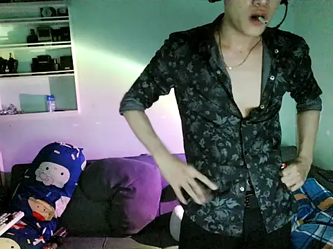 boyhigh1997 online show from February 2026 07:16:02 AM