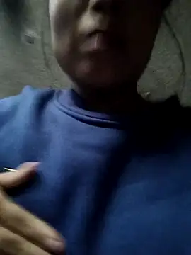 Snapshot of Rioo122 chatting on October 2025 06:52:02 AM Rioo122 online show from October 2025 06:52:02 AM