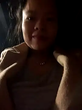 Snapshot of Rioo122 chatting on November 2025 02:14:01 AM Rioo122 online show from November 2025 02:14:01 AM