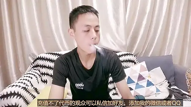 Snapshot of Tsia-Die chatting on October 2025 02:15:02 PM Tsia-Die online show from October 2025 02:15:02 PM