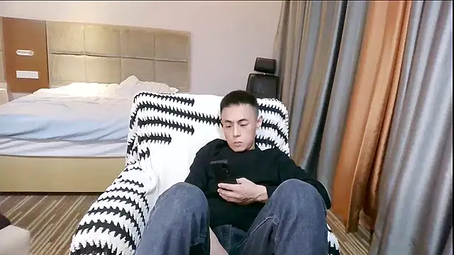 Snapshot of Tsia-Die chatting on November 2025 09:30:01 AM Tsia-Die online show from November 2025 09:30:01 AM