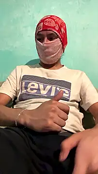 Skinny Longhair online show from July 2026 01:30:02 AM