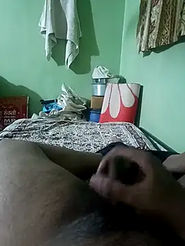 Snapshot of TitoHere chatting on December 2025 06:36:01 PM TitoHere online show from December 2025 06:36:01 PM