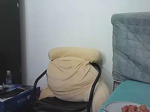 morenocabro10 online show from November 2025 01:44:01 AM