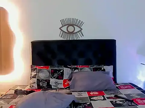 NoahDevil18 online show from December 2025 04:07:01 AM