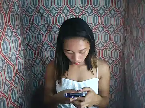 Virgen christine01 online show from November 2025 11:47:01 AM