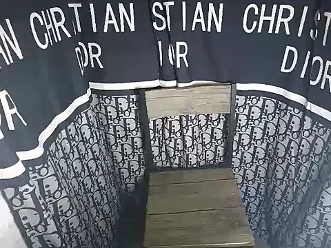 Virgen christine01 online show from June 2026 05:30:02 PM
