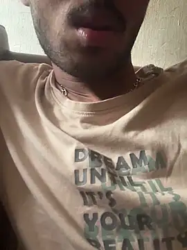 Snapshot of hoegupta chatting on September 2025 06:07:01 AM hoegupta online show from September 2025 06:07:01 AM