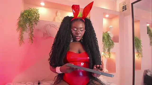 Snapshot of NanyMoreno chatting on October 2025 01:23:02 PM NanyMoreno online show from October 2025 01:23:02 PM