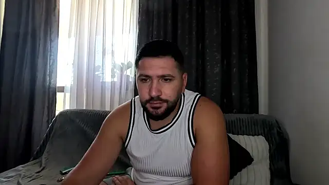 Gold Alpha Boy online show from September 2025 07:24:02 AM