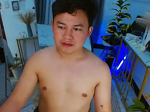 annocentboy online show from April 2026 09:45:01 AM