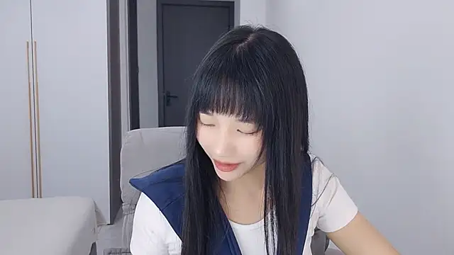 Lisa-3333 online show from September 2025 02:30:02 PM