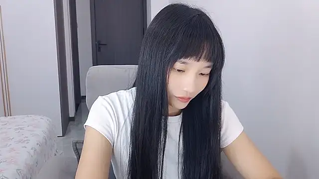 Lisa-3333 online show from October 2025 01:18:01 PM