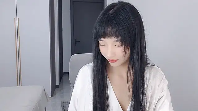 Lisa-3333 online show from October 2025 02:17:02 PM