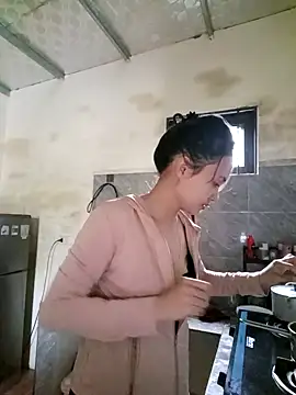 Snapshot of Jun-Mzzz chatting on September 2025 02:16:02 AM Jun-Mzzz online show from September 2025 02:16:02 AM